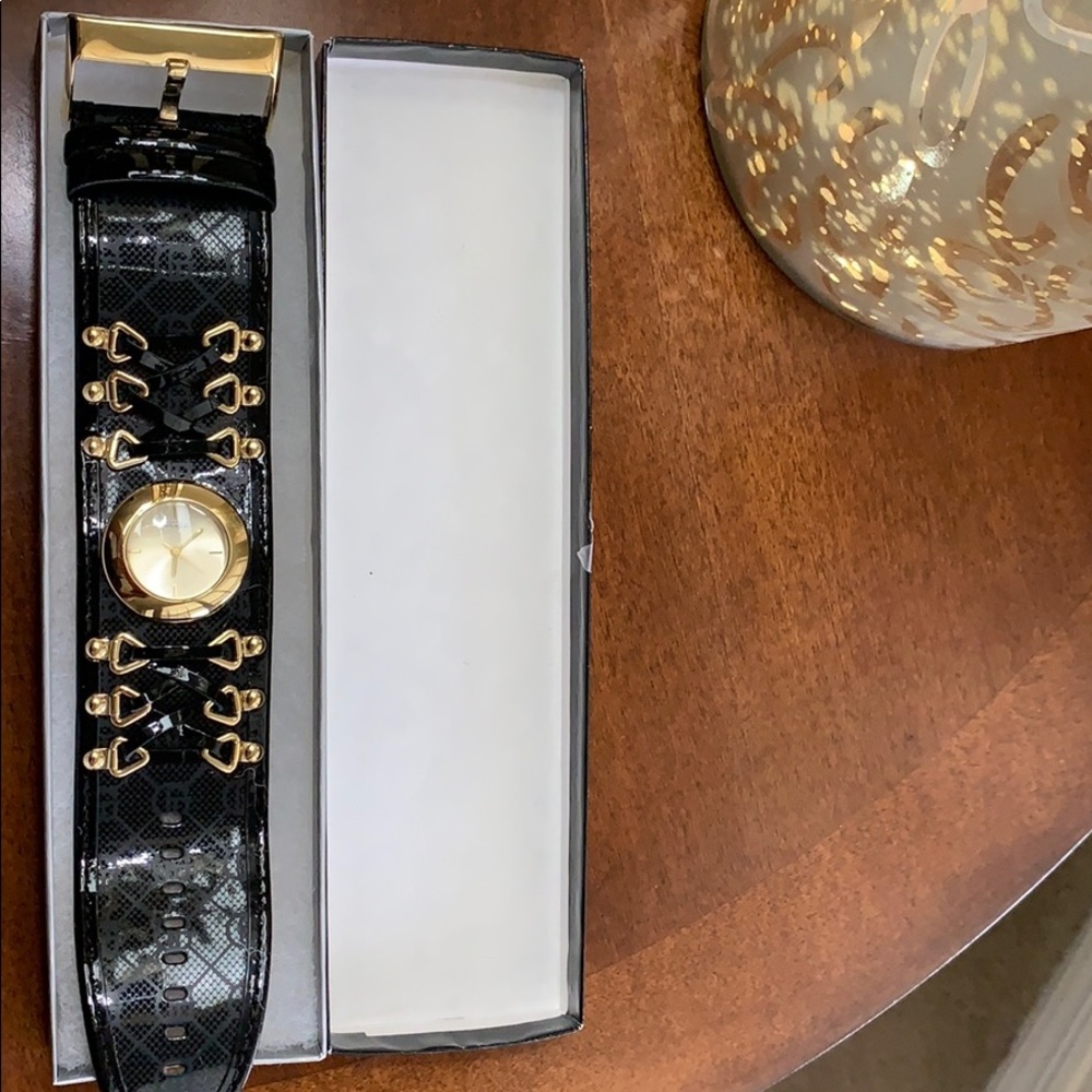 Guess watch